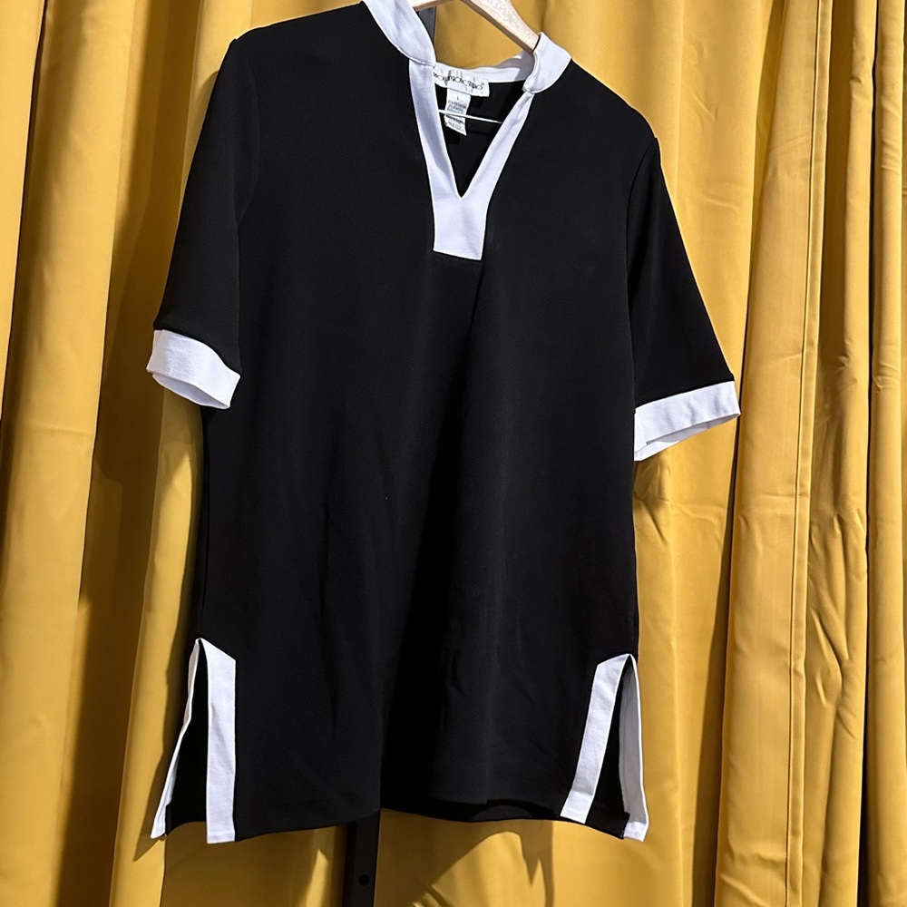 Brownstone Studio Blouse